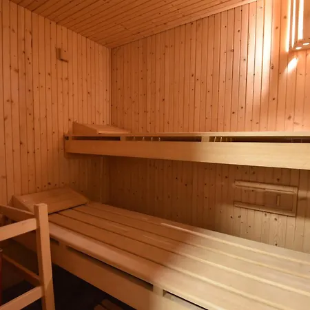 Grand Vercorin Pour 10 Personnes Avec Jardin Bbq Parking Prive Et Sauna * Chalais