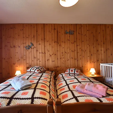 Grand Vercorin Pour 10 Personnes Avec Jardin Bbq Parking Prive Et Sauna Alpesi faház Chalais