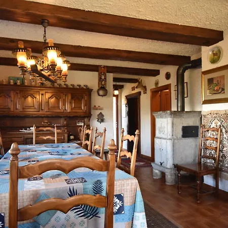 Alpesi faház Grand Vercorin Pour 10 Personnes Avec Jardin Bbq Parking Prive Et Sauna Chalais