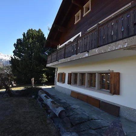 Grand Vercorin Pour 10 Personnes Avec Jardin Bbq Parking Prive Et Sauna Chalais